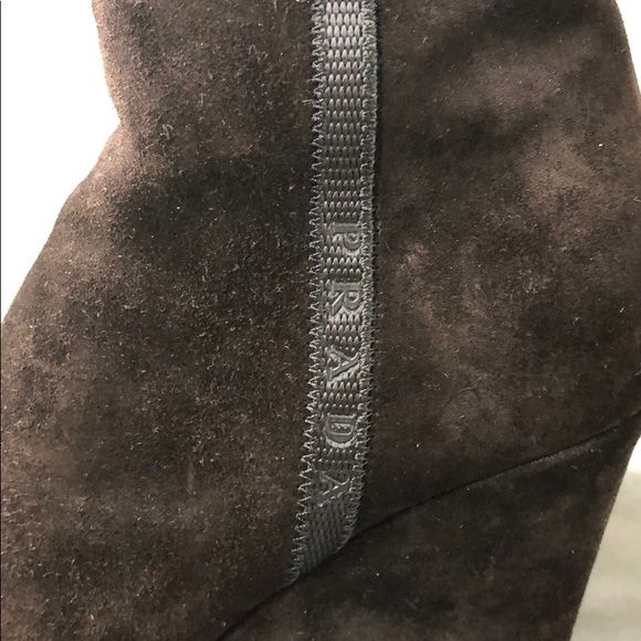 Dark brown Prada boots - Picture 2 of 7